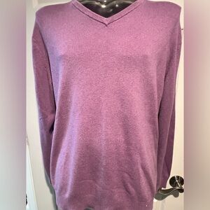 Calvin Klein Men's Lavender V-Neck Sweater